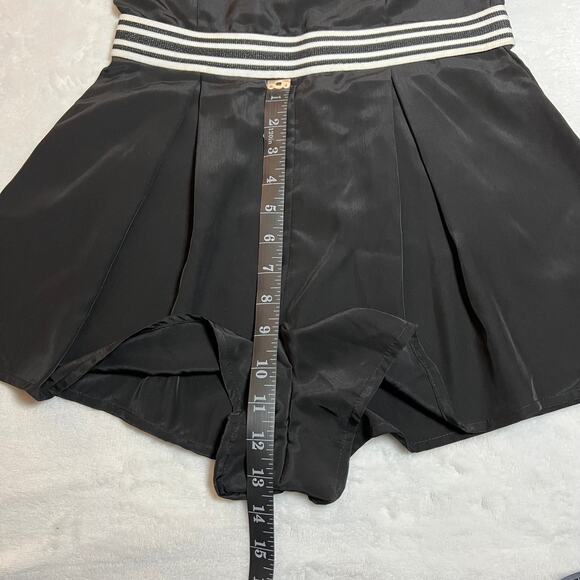 Women's Crewneck Romper Size XS Athleisure Minimalist Sporty Casual Summer - Picture 8 of 10